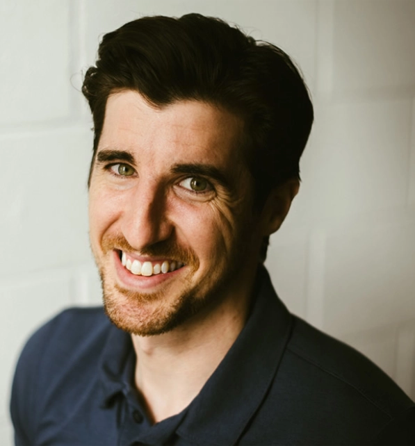 Jesse Awenus – East End